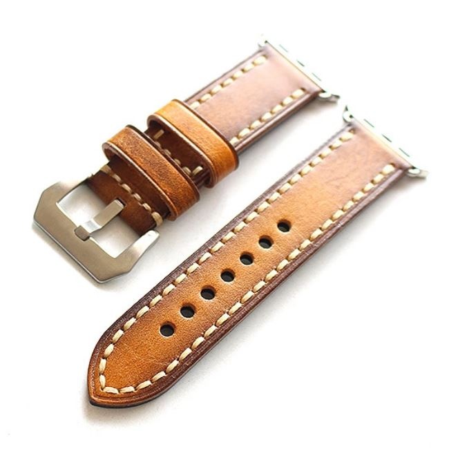 An Iconic Choice: Plain Grain Leather Watch Straps